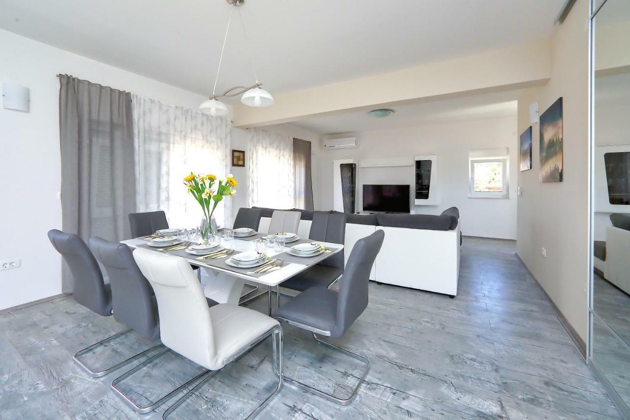 Panorama Hills Villa Debeljak Eksteriør bilde